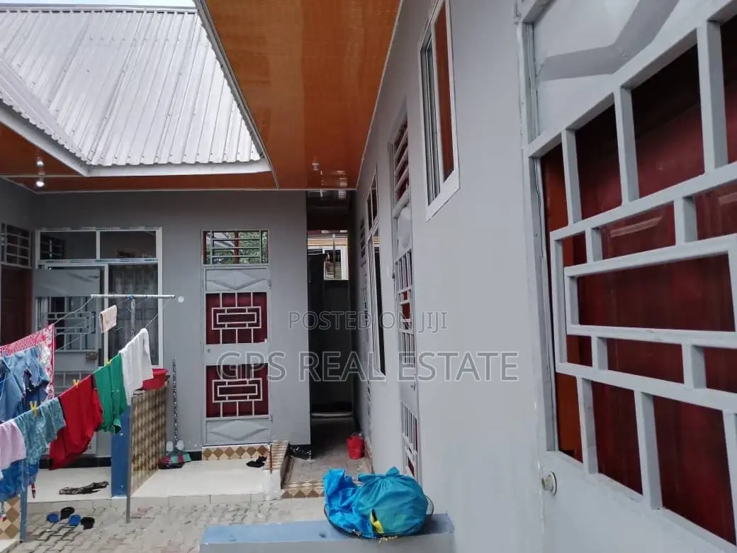 5bdrm House in Mbagala Chamazi, Temeke for sale in Temeke
