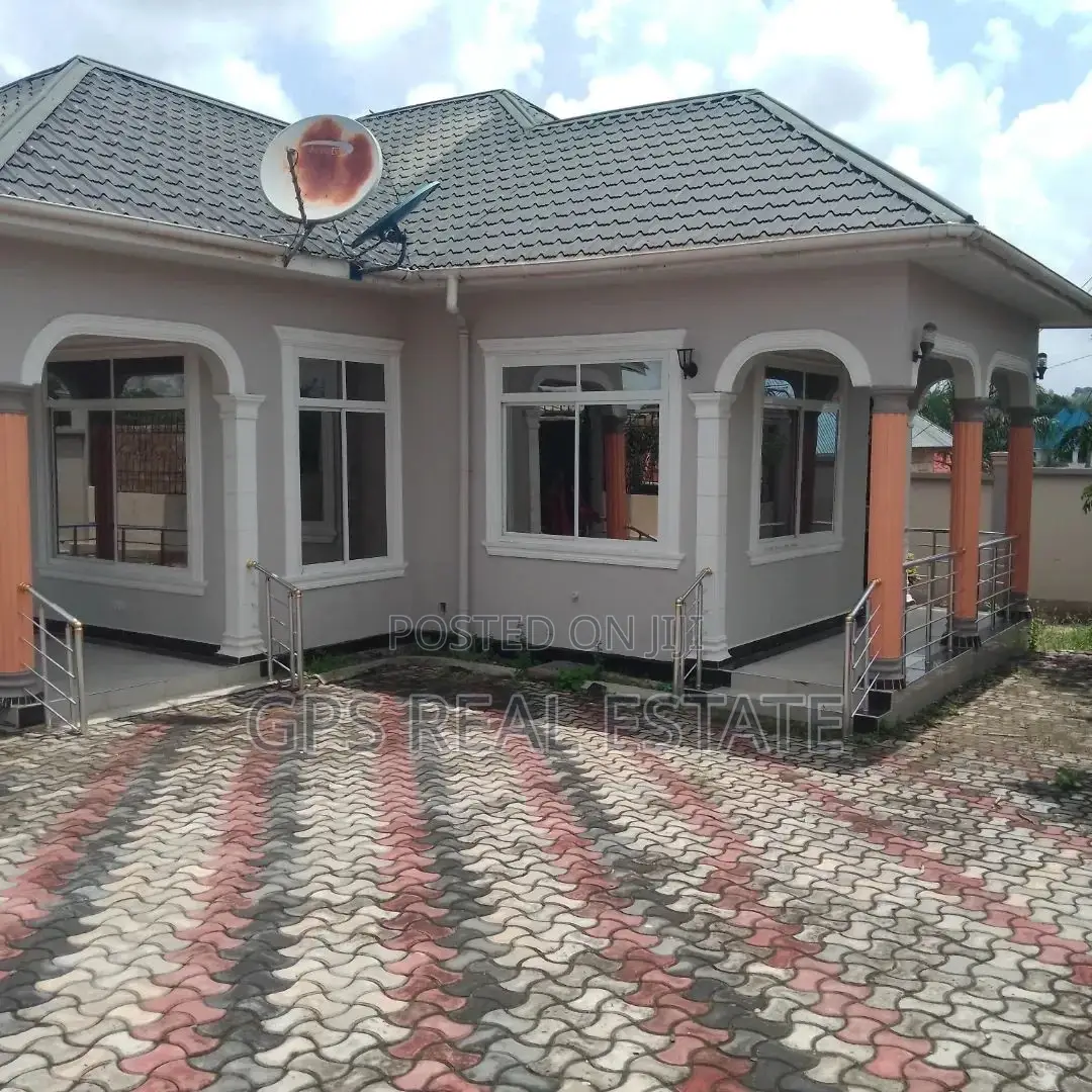 3bdrm House in Mbezi Msakuzi, Kinondoni for sale in Kinondoni