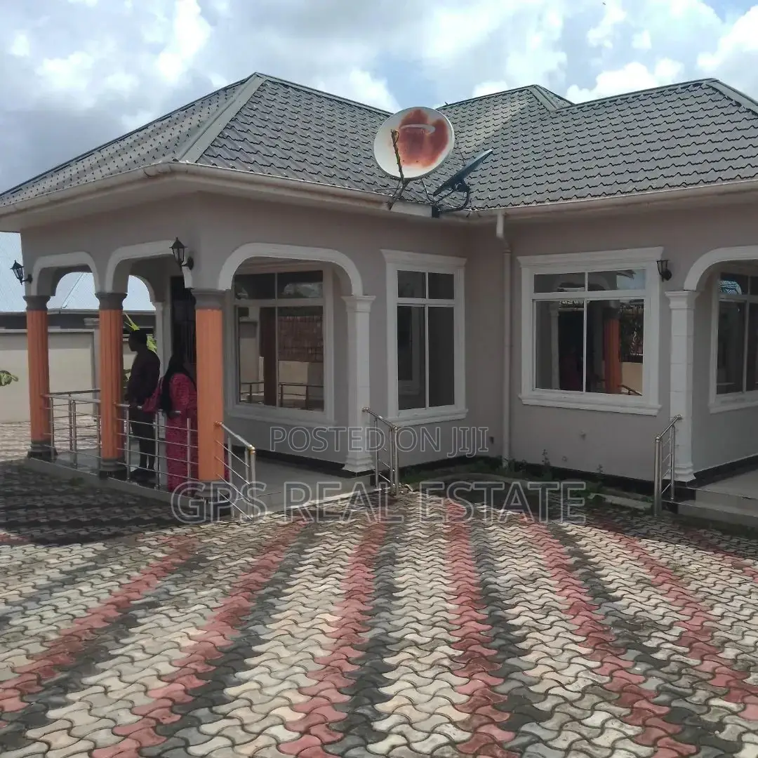 3bdrm House in Mbezi Msakuzi, Kinondoni for sale in Kinondoni