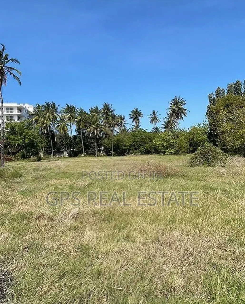 Plot for Sale at Kawe Beach ( 5387sqm ) in Kinondoni