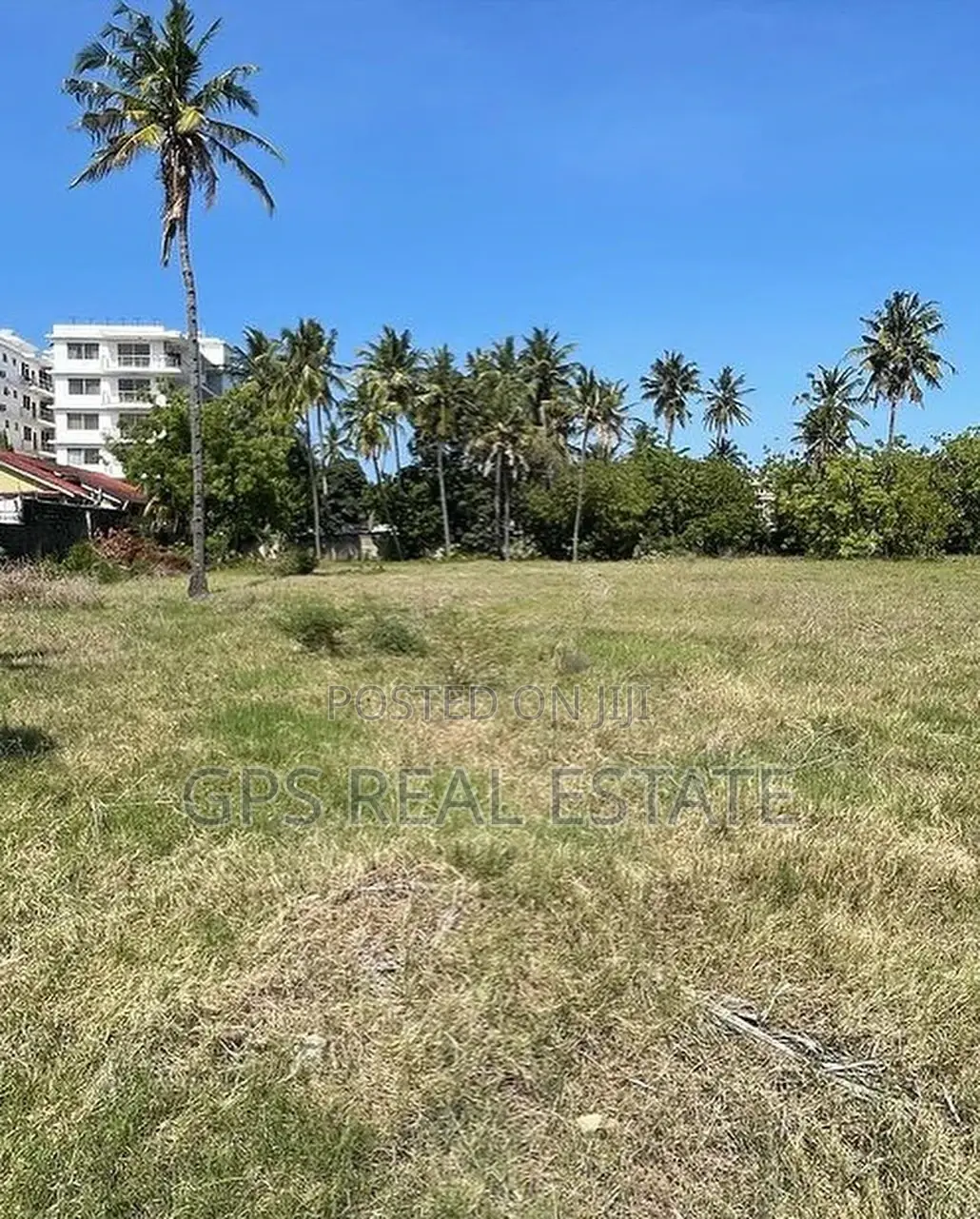 Plot for Sale at Kawe Beach ( 5387sqm ) in Kinondoni