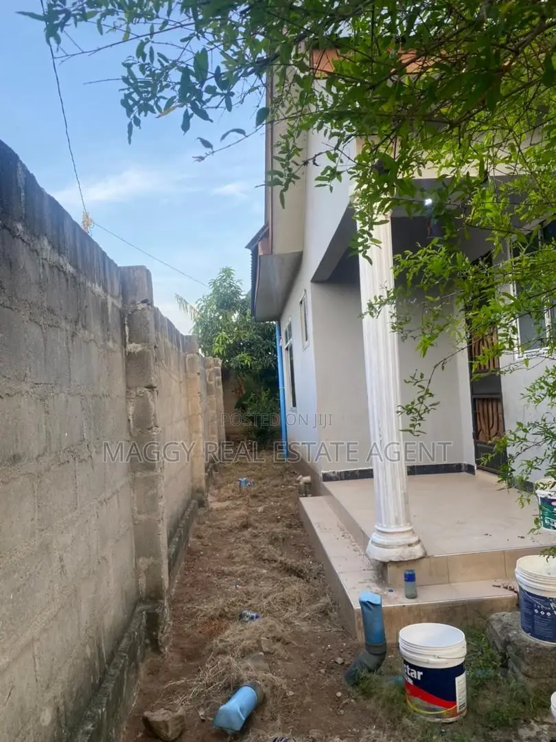 3bdrm House in Kiaraka, Bunju for sale in Bunju