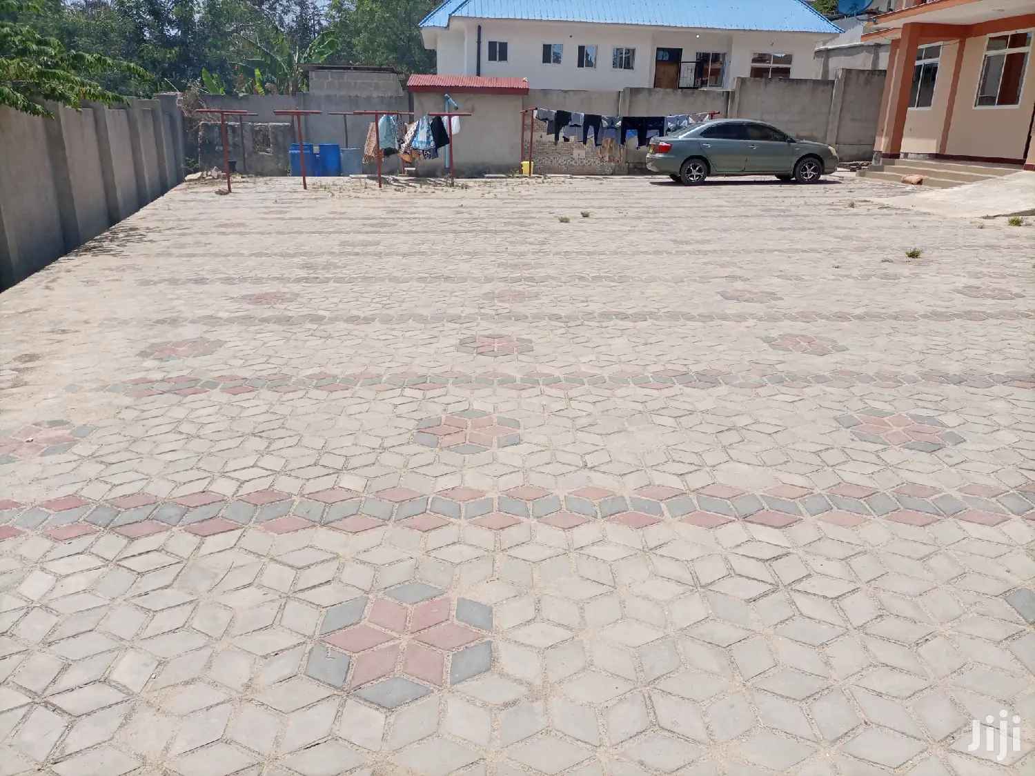 3bdrm Shared Apartment in Kinondoni for Rent in Kinondoni