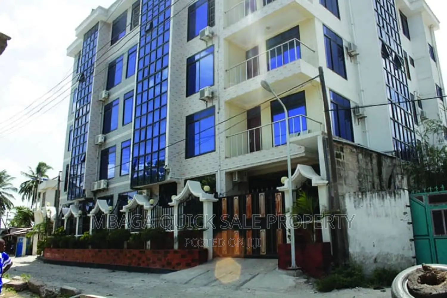 Furnished 20bdrm House in Ubungo, Mabibo for sale in Mabibo