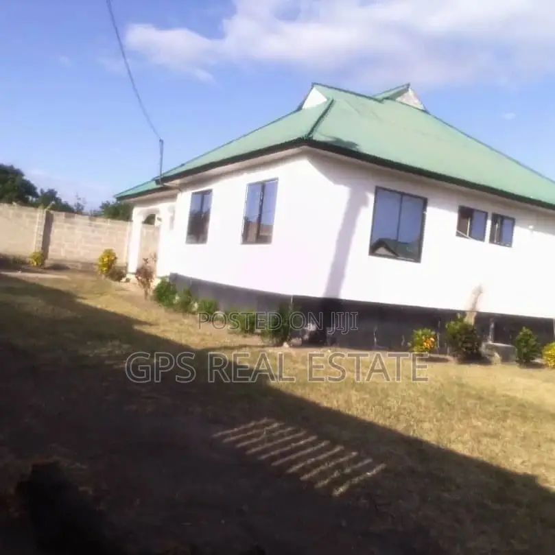 3bdrm House in Bunju B Kiharaka, Kinondoni for sale in Kinondoni
