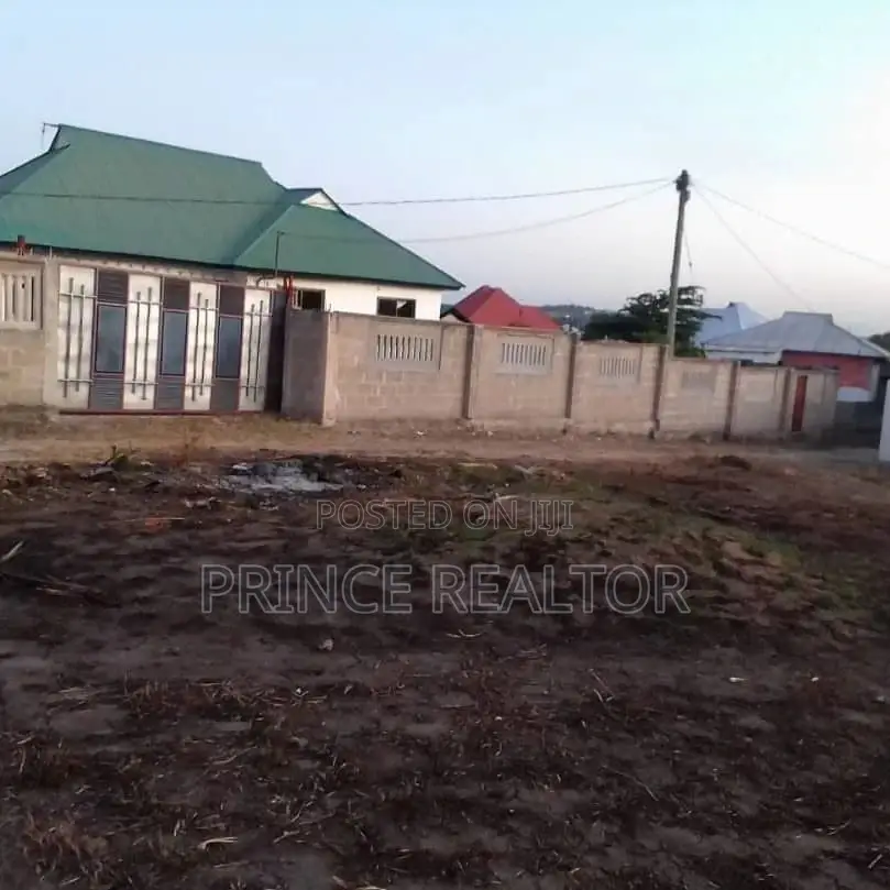 3bdrm House in Bunju B Kiharaka, Kinondoni for sale in Kinondoni
