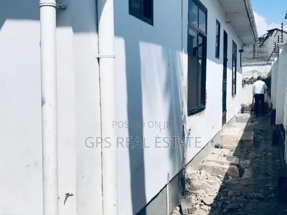 3bdrm House in Kinyerezi, Kinondoni for sale in Kinondoni