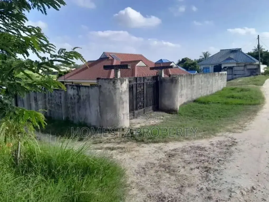 3bdrm House in Kiluvya Gogoni, Kinondoni for sale in Kinondoni