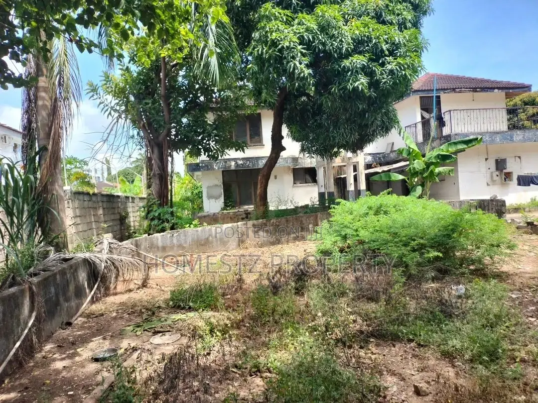 8bdrm House in Mikocheni B, Kinondoni for sale in Kinondoni