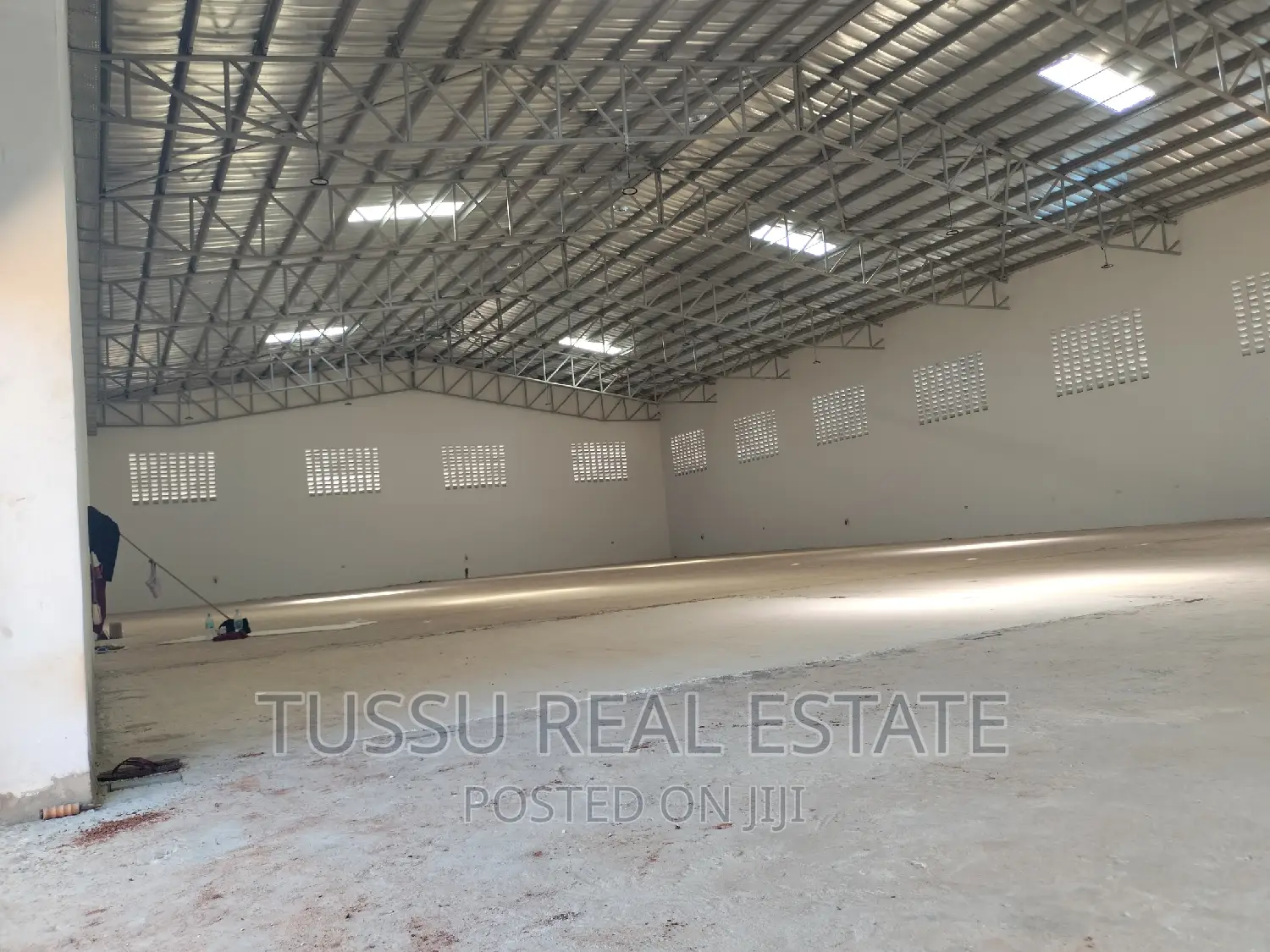 Warehouse/Godowns for Rent Iptl Scanska in Kinondoni