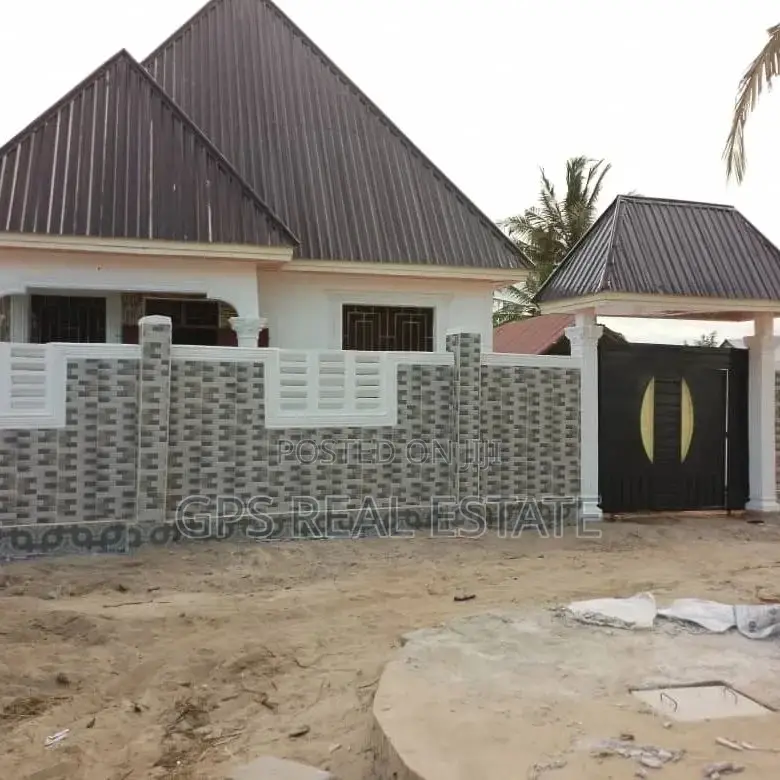 4bdrm House in Kisemvule, Ilala for sale in Ilala
