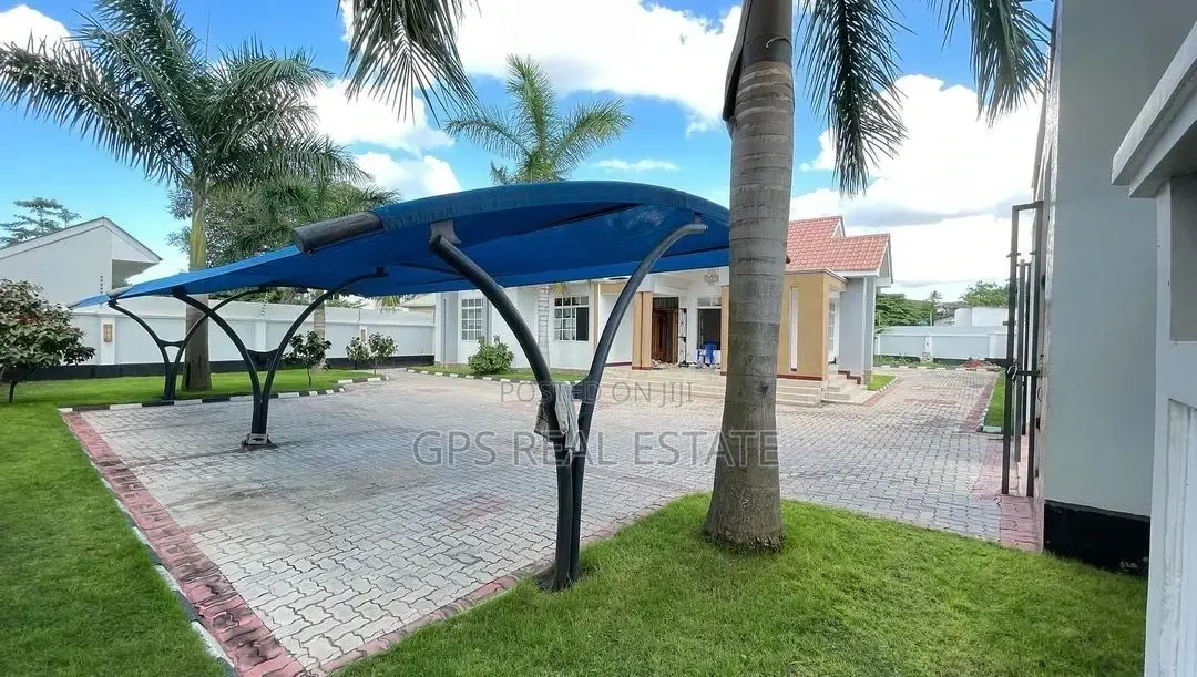 4bdrm House in Mbezi Beach, Kinondoni for sale in Kinondoni