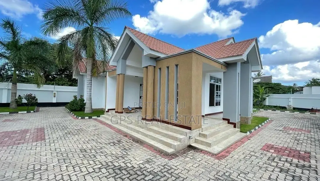 4bdrm House in Mbezi Beach, Kinondoni for sale in Kinondoni