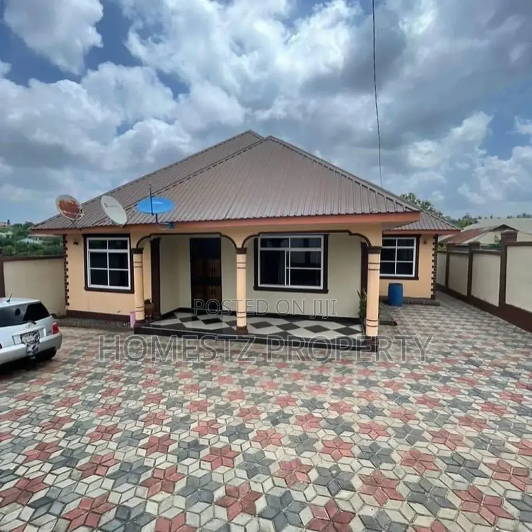3bdrm House in Goba Kinzudi, Kinondoni for sale in Kinondoni