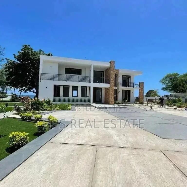 4bdrm House in Bahari Beach, Kinondoni for sale in Kinondoni