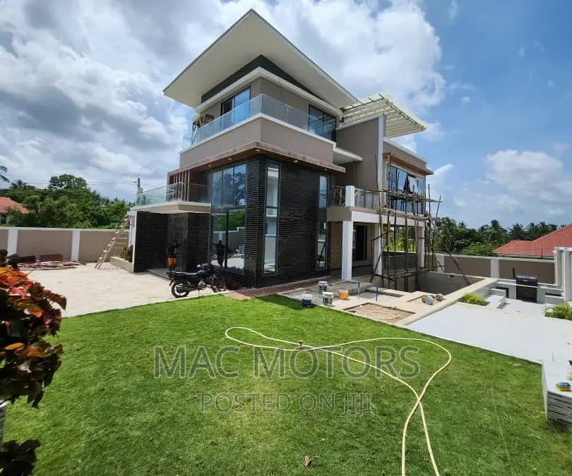 5bdrm Mansion in My Real Estate, Goba for sale in Goba