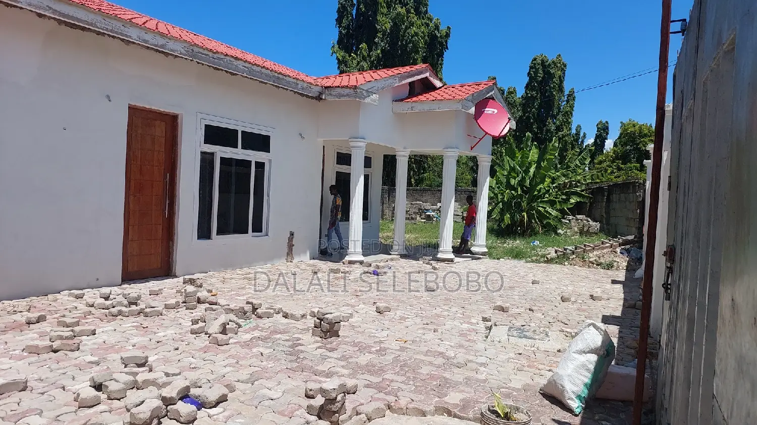 2bdrm Bungalow in Mikocheni B for rent in Mikocheni
