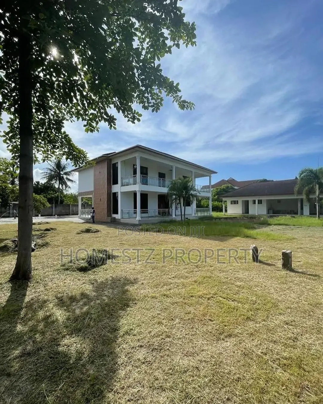4bdrm Mansion in Bahari Beach, Kinondoni for sale in Kinondoni