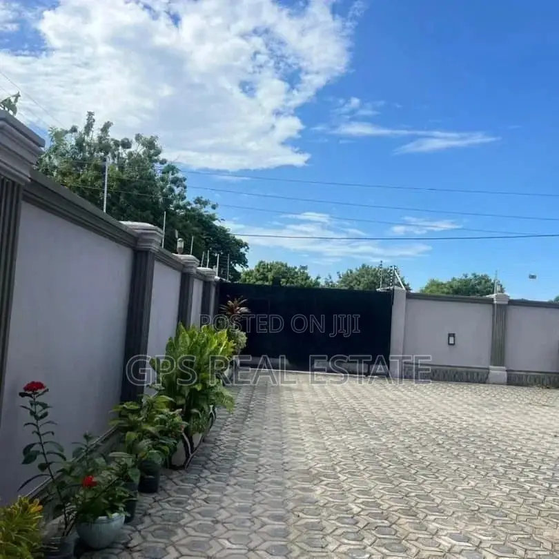 3bdrm House in Kiharaka Bagamoyo for sale in Bagamoyo