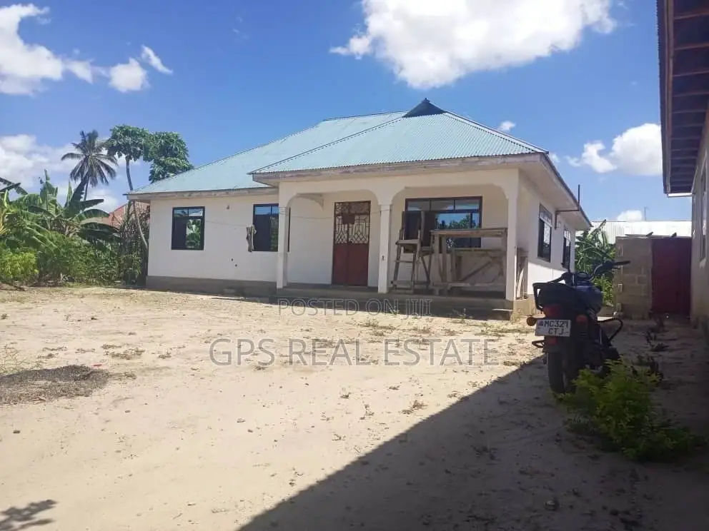 3bdrm House in Vikindu, Temeke for sale in Temeke