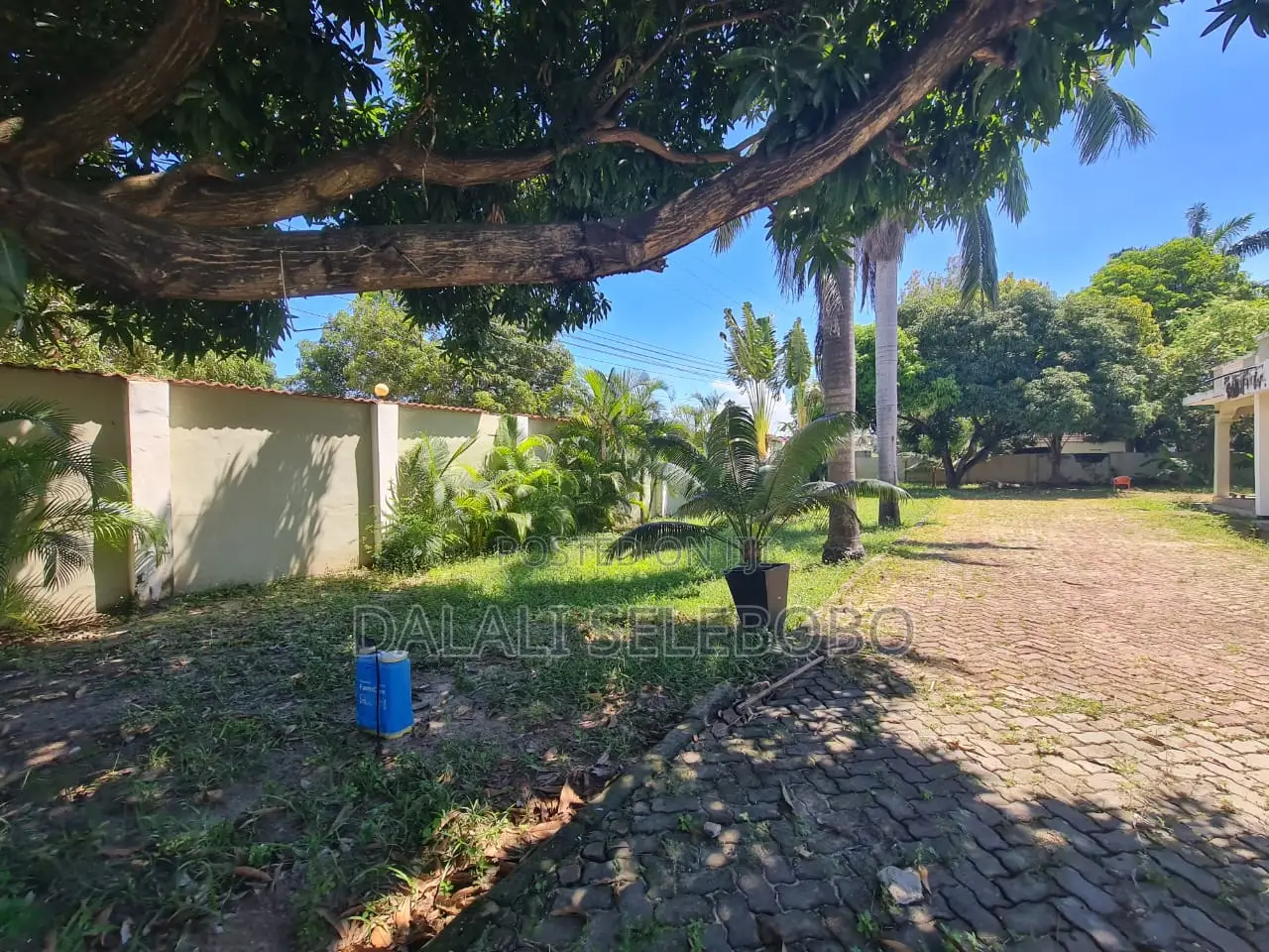 4bdrm Bungalow in Mbezi Beach Chini for sale in Mbezi Beach