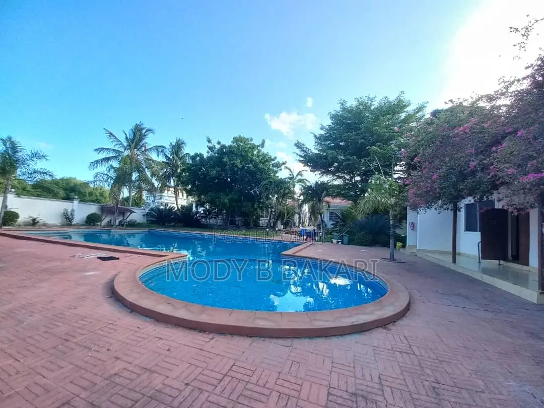 Furnished 3bdrm Villa in Mikocheni for rent in Mikocheni