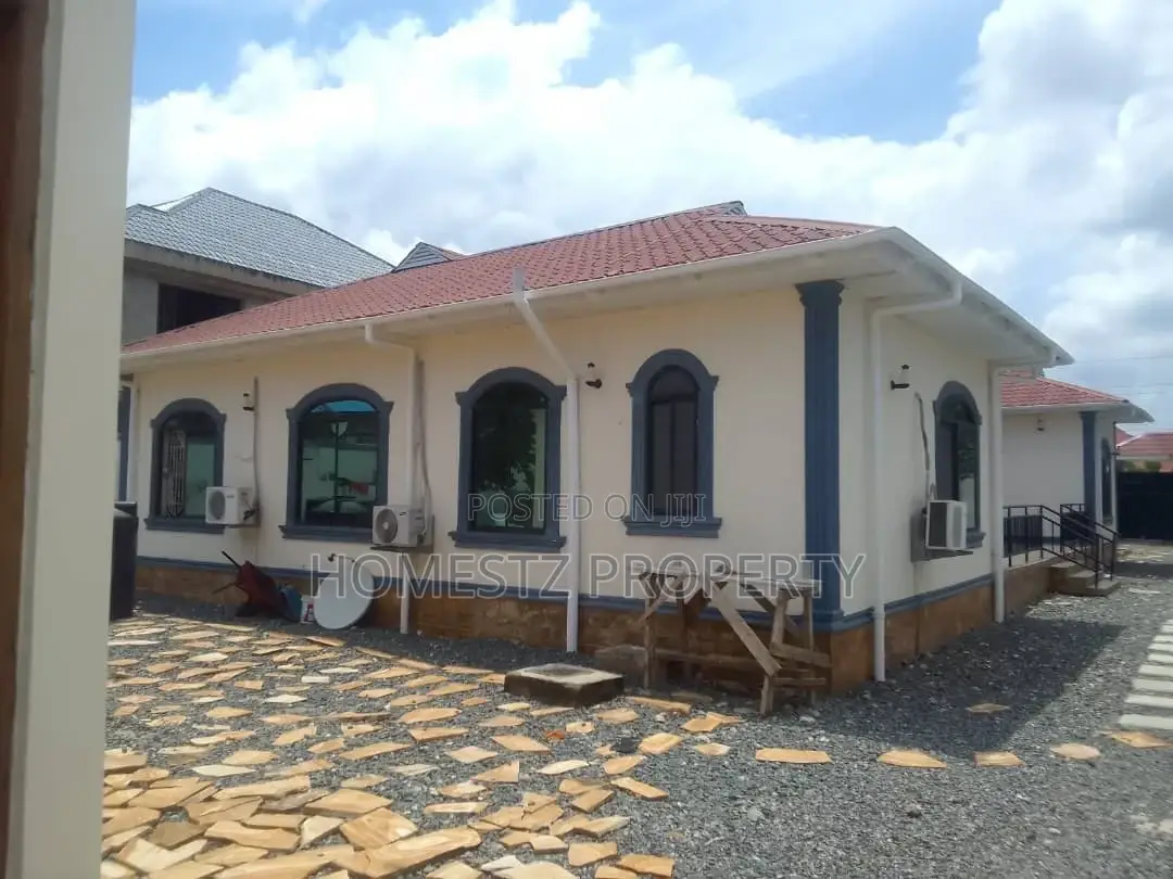4bdrm House in Bunju B, Kinondoni for sale in Kinondoni