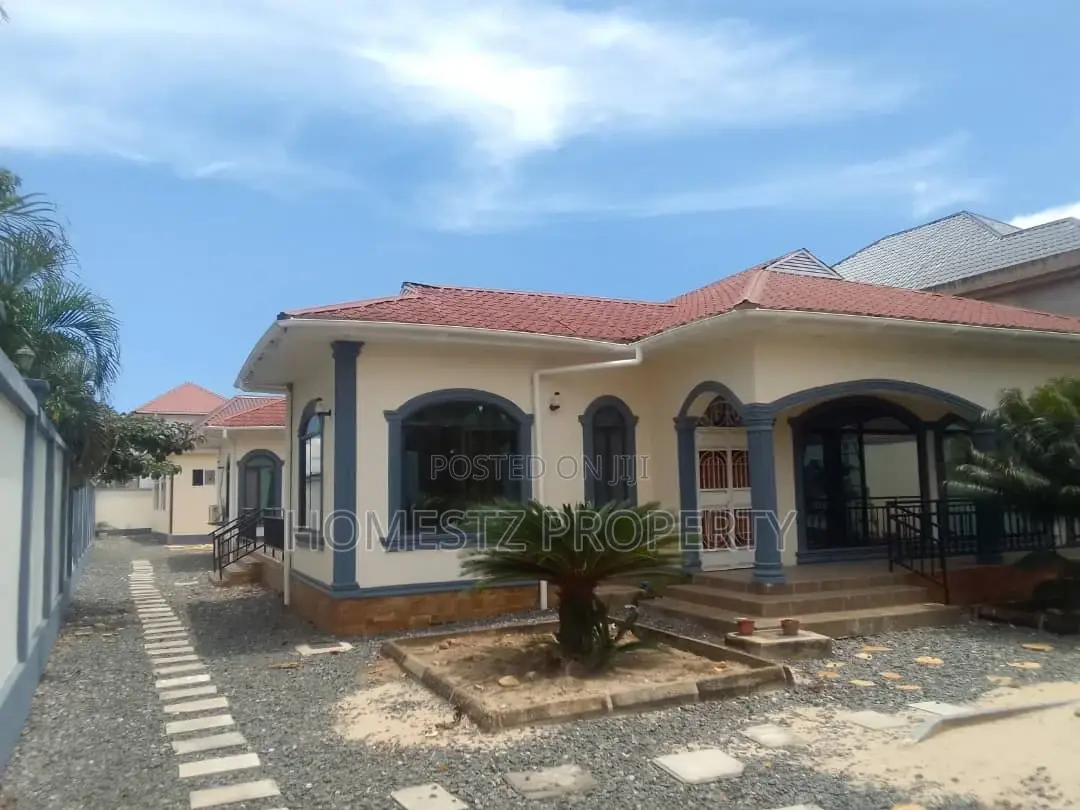 4bdrm House in Bunju B, Kinondoni for sale in Kinondoni