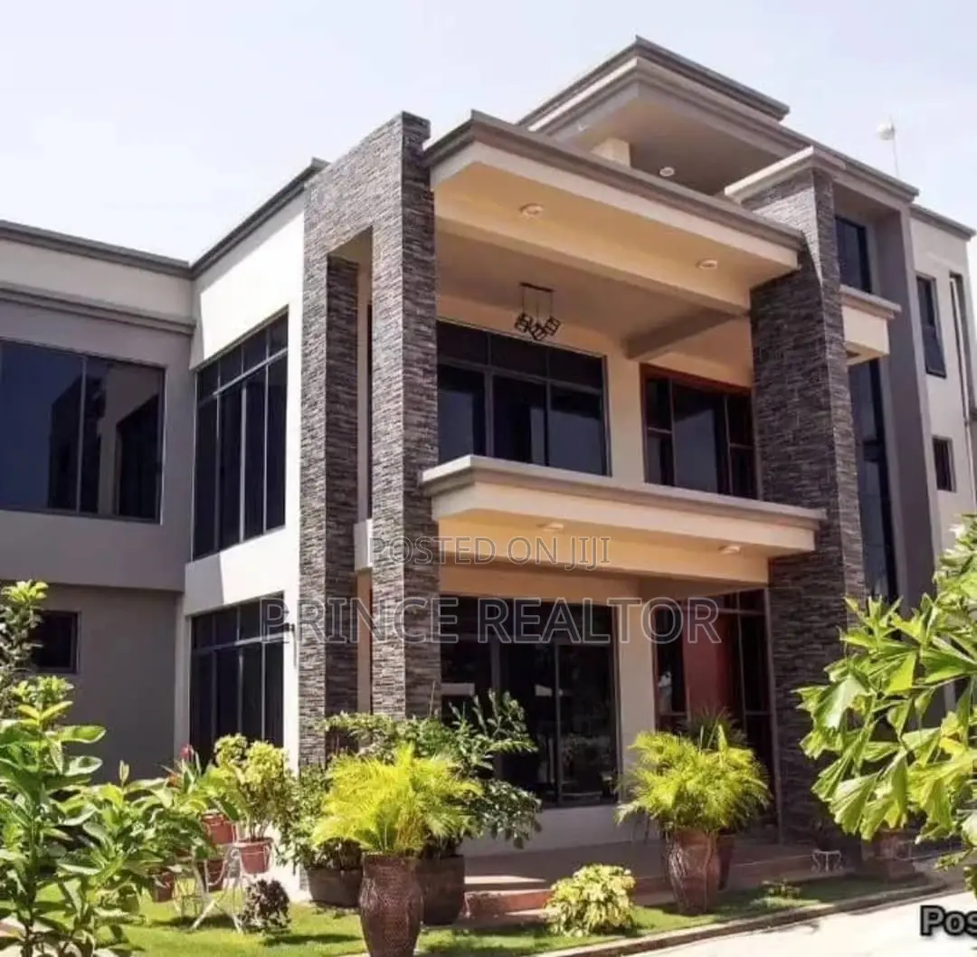 5bdrm House in Kunduchi Beach, Kinondoni for sale in Kinondoni
