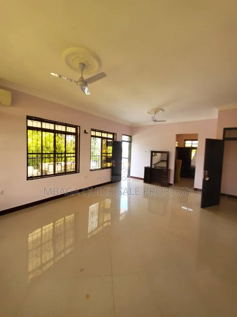 4bdrm House in Ununio, Bunju for rent in Bunju