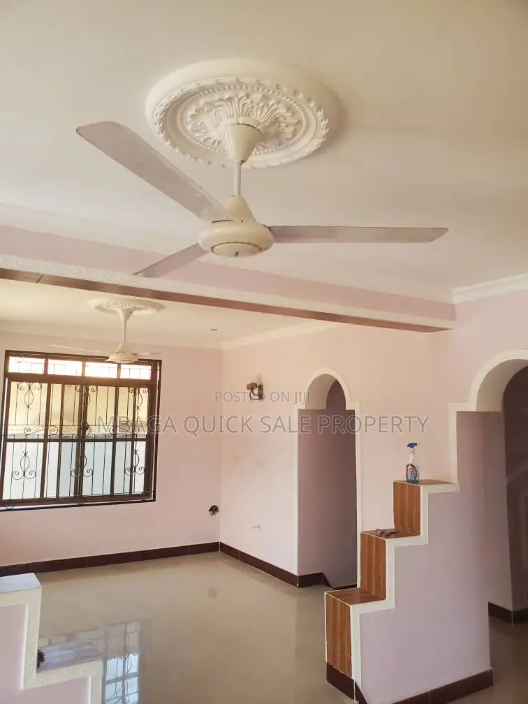 4bdrm House in Ununio, Bunju for rent in Bunju
