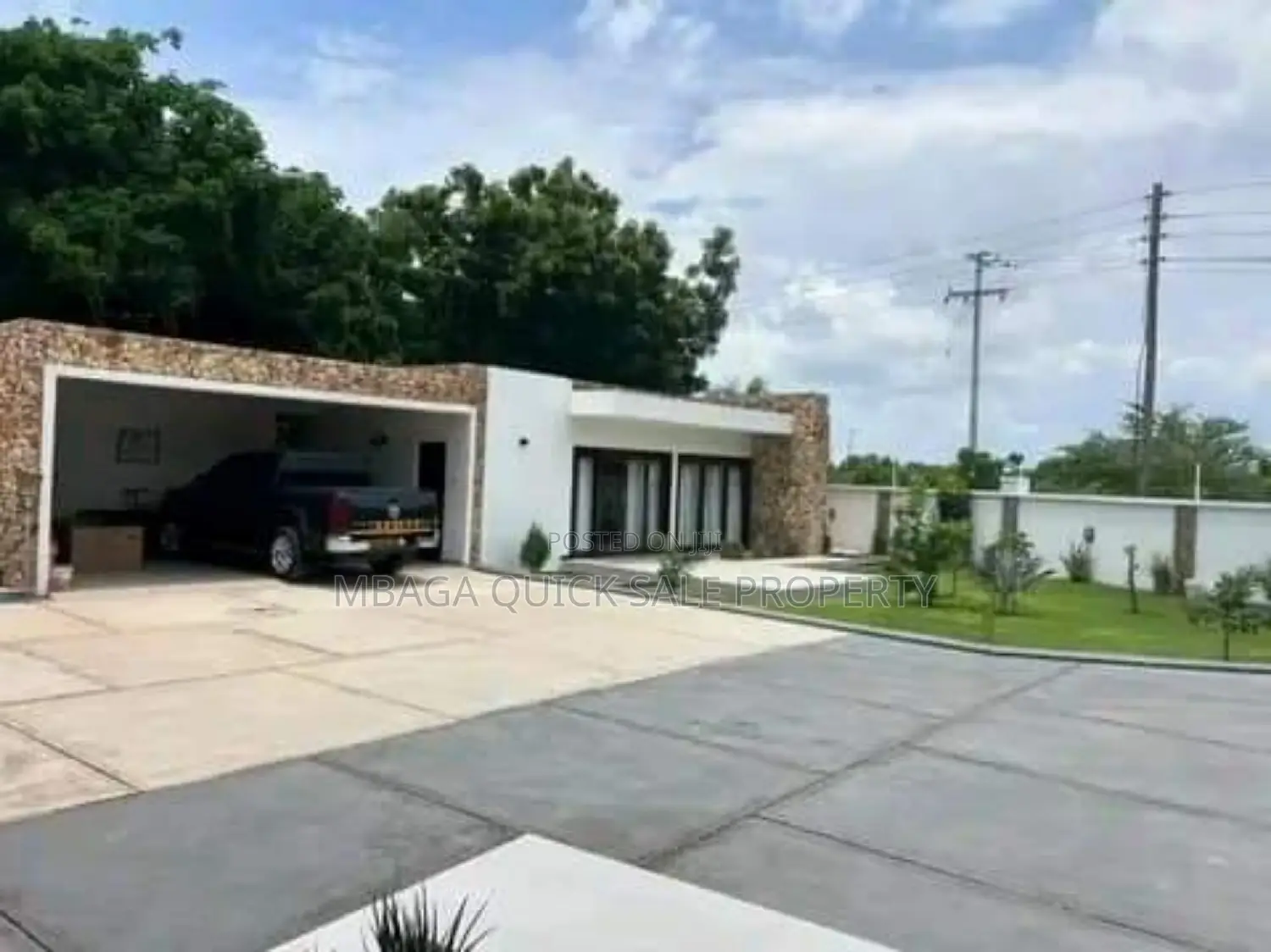 4bdrm House in Bahari Beach, Kunduchi for sale in Kunduchi
