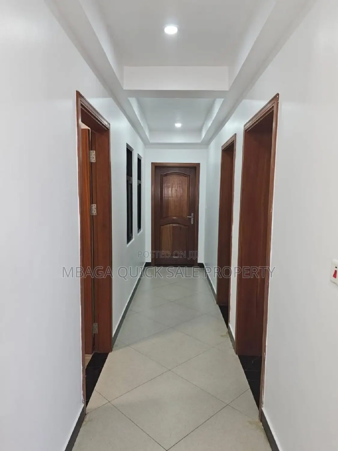 4bdrm Apartment in Mikocheni for sale in Mikocheni