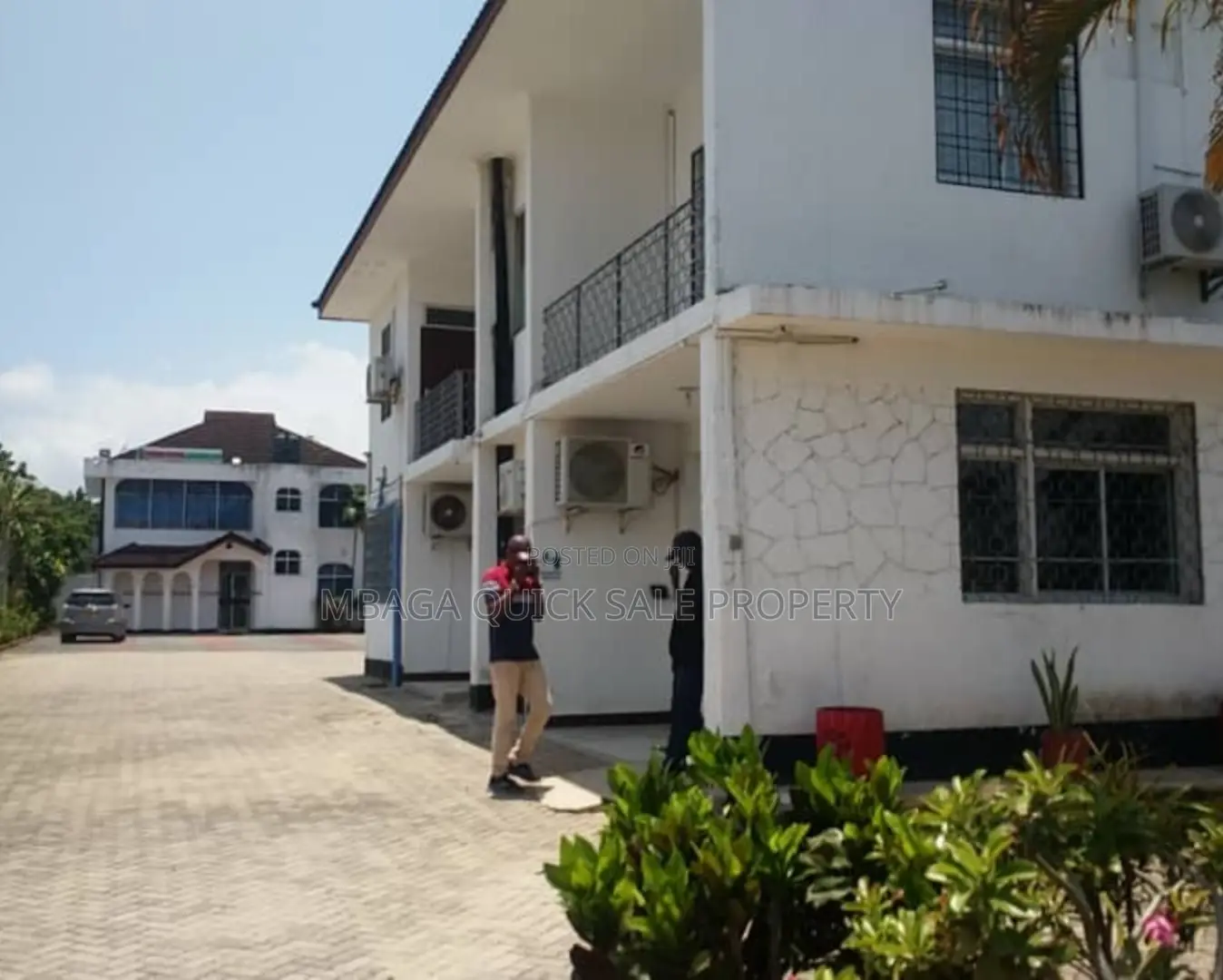 12bdrm House in Mikocheni for rent in Mikocheni