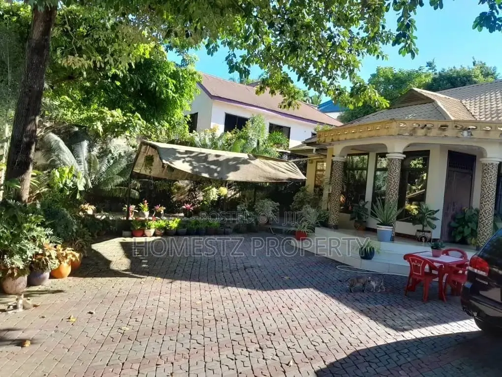 3bdrm House in Goba Kunguru, Kinondoni for sale in Kinondoni