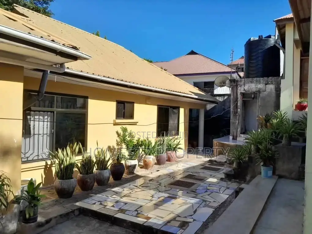 3bdrm House in Goba Kunguru, Kinondoni for sale in Kinondoni