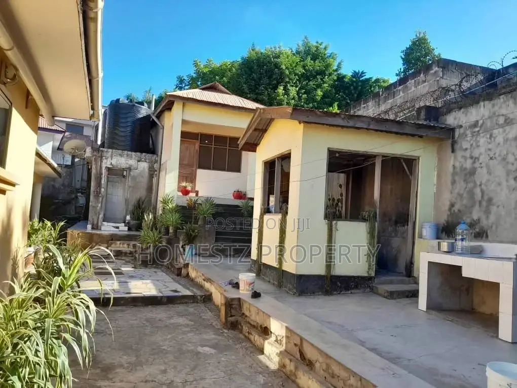 3bdrm House in Goba Kunguru, Kinondoni for sale in Kinondoni