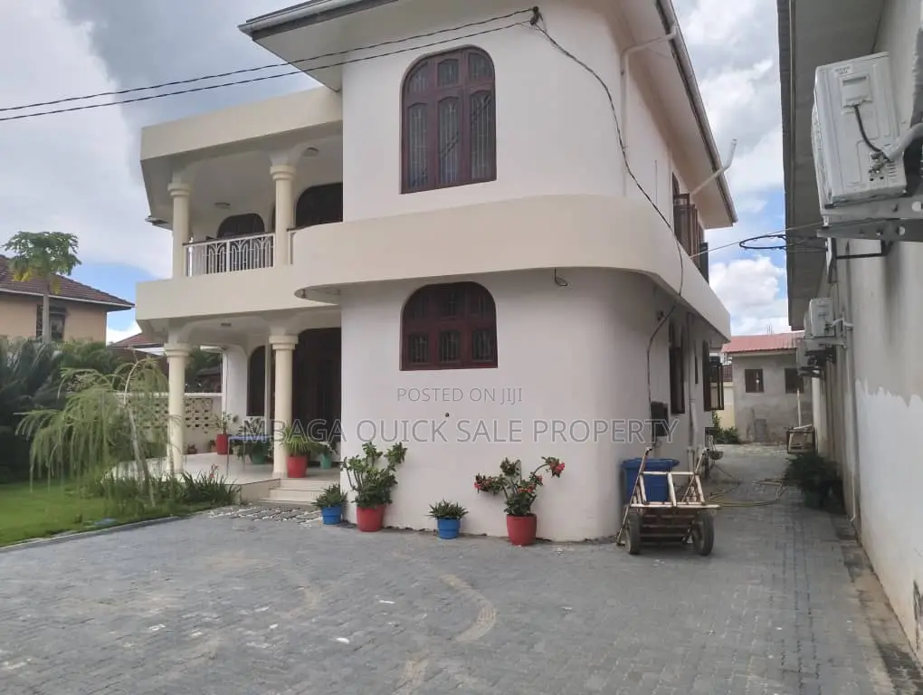 5bdrm House in Mbezi Beach for rent in Mbezi