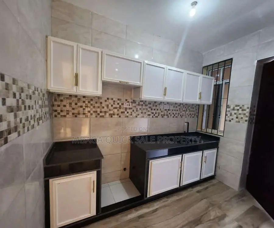 3bdrm Apartment in Salasala Kinzudi, Mbezi for rent in Mbezi