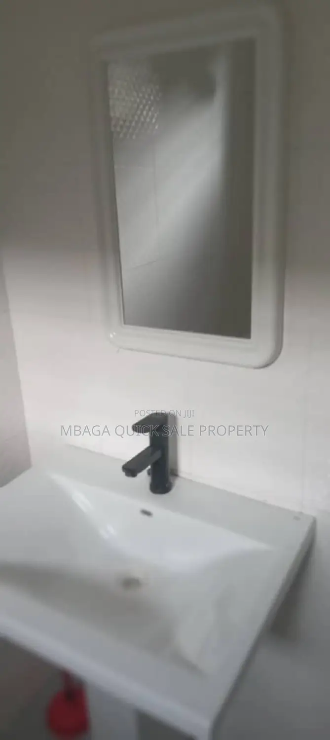 5bdrm House in Block 41, Kinondoni for rent in Kinondoni