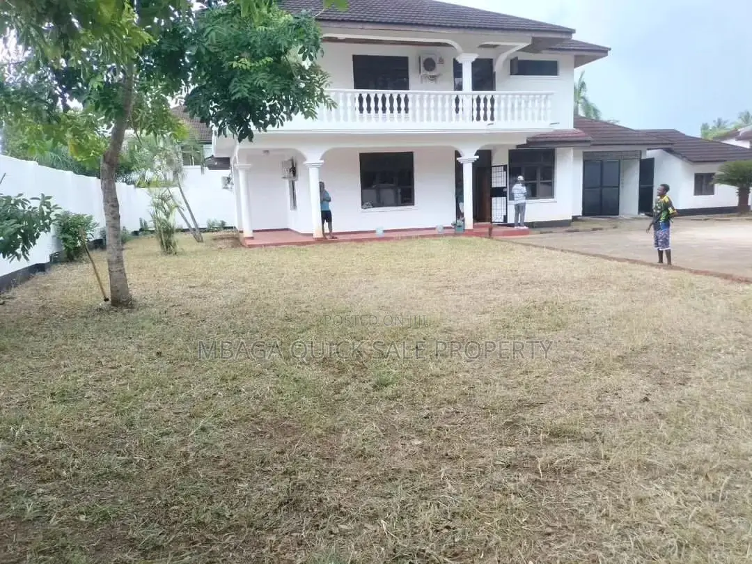 4bdrm House in Avocado, Mikocheni for rent in Mikocheni