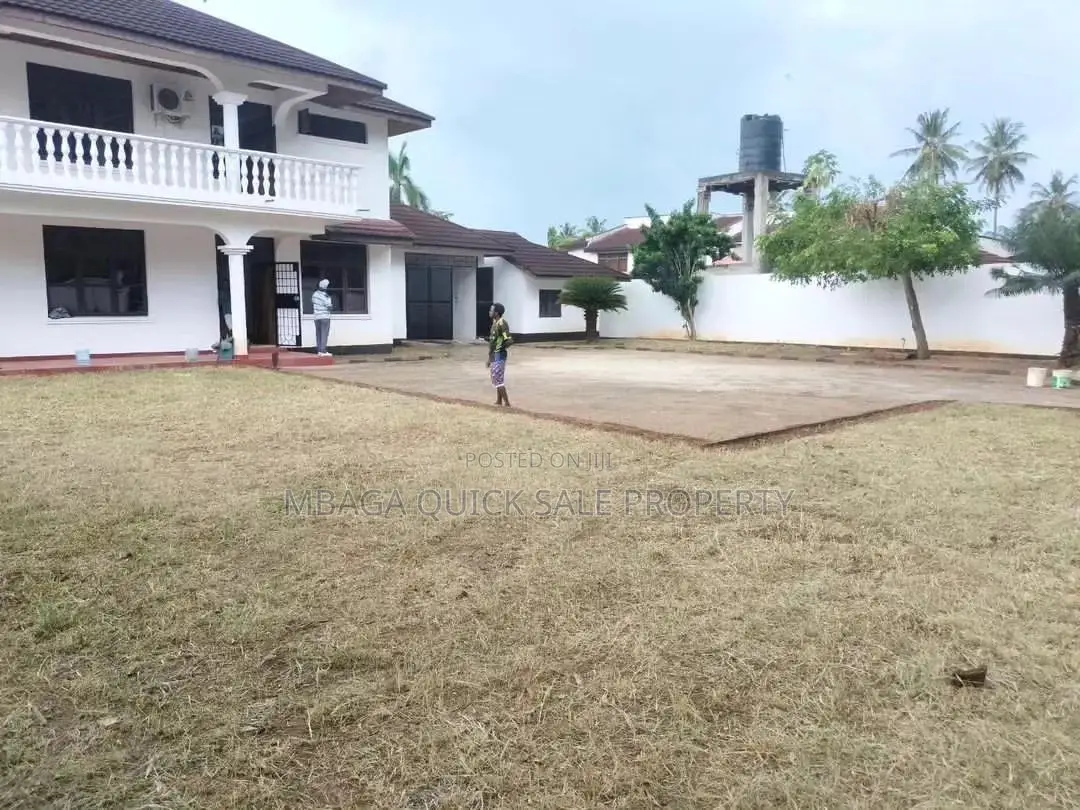 4bdrm House in Avocado, Mikocheni for rent in Mikocheni