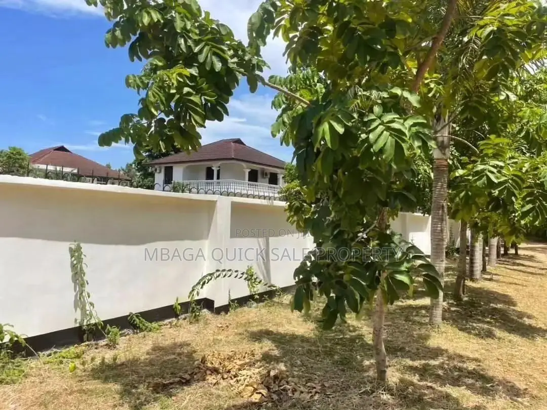 4bdrm House in Avocado, Mikocheni for rent in Mikocheni