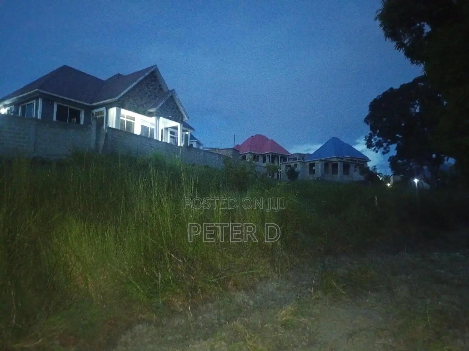 Kiwanja Temboni in Kimara