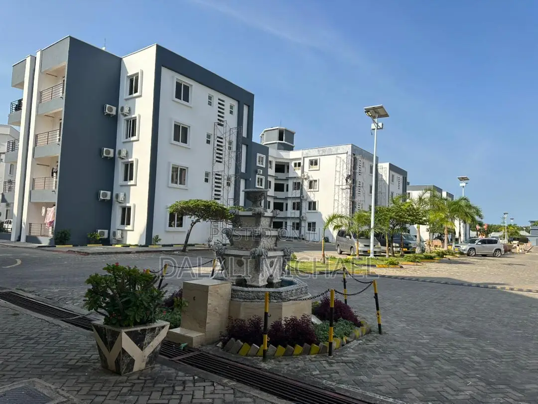 3bdrm Apartment in Jangwani Sea Breeze, Mbezi Beach for sale in Mbezi Beach