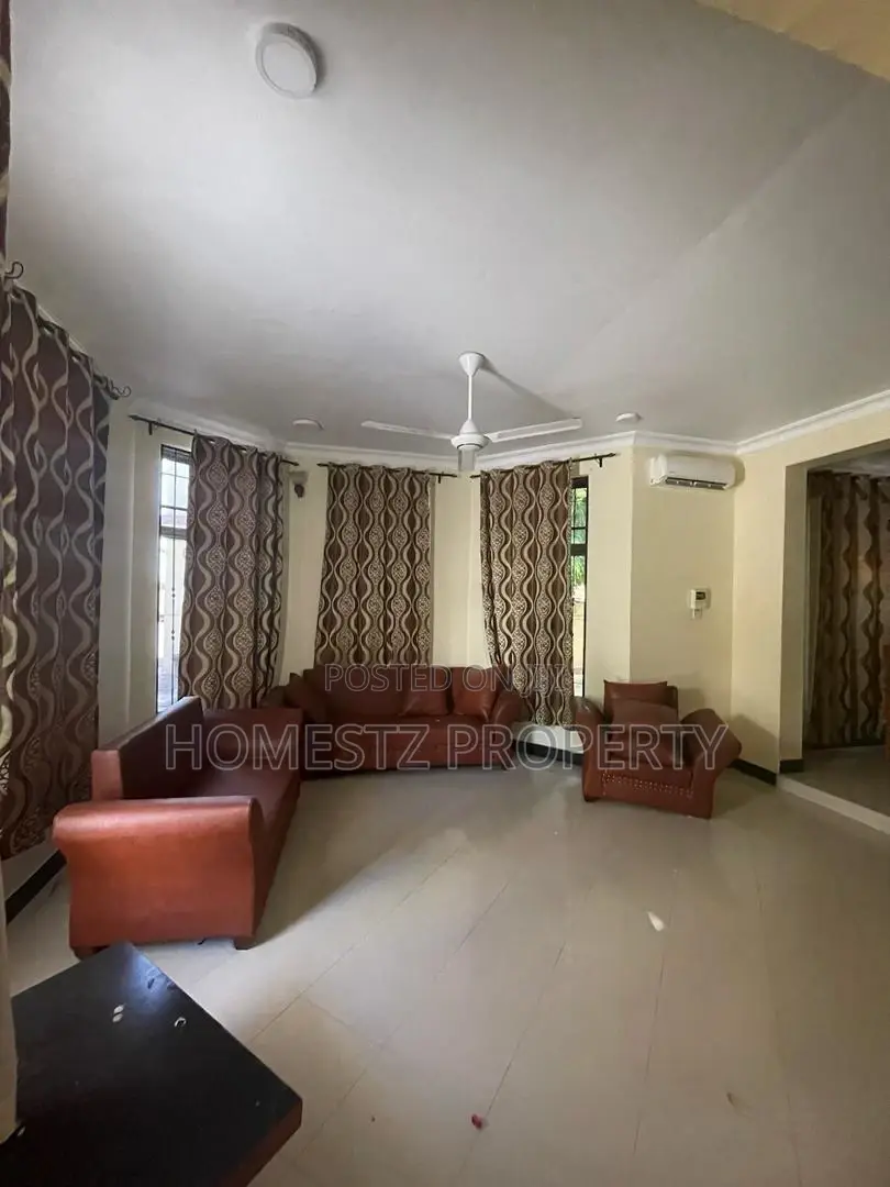 4bdrm House in Bahari Beach, Kinondoni for sale in Kinondoni