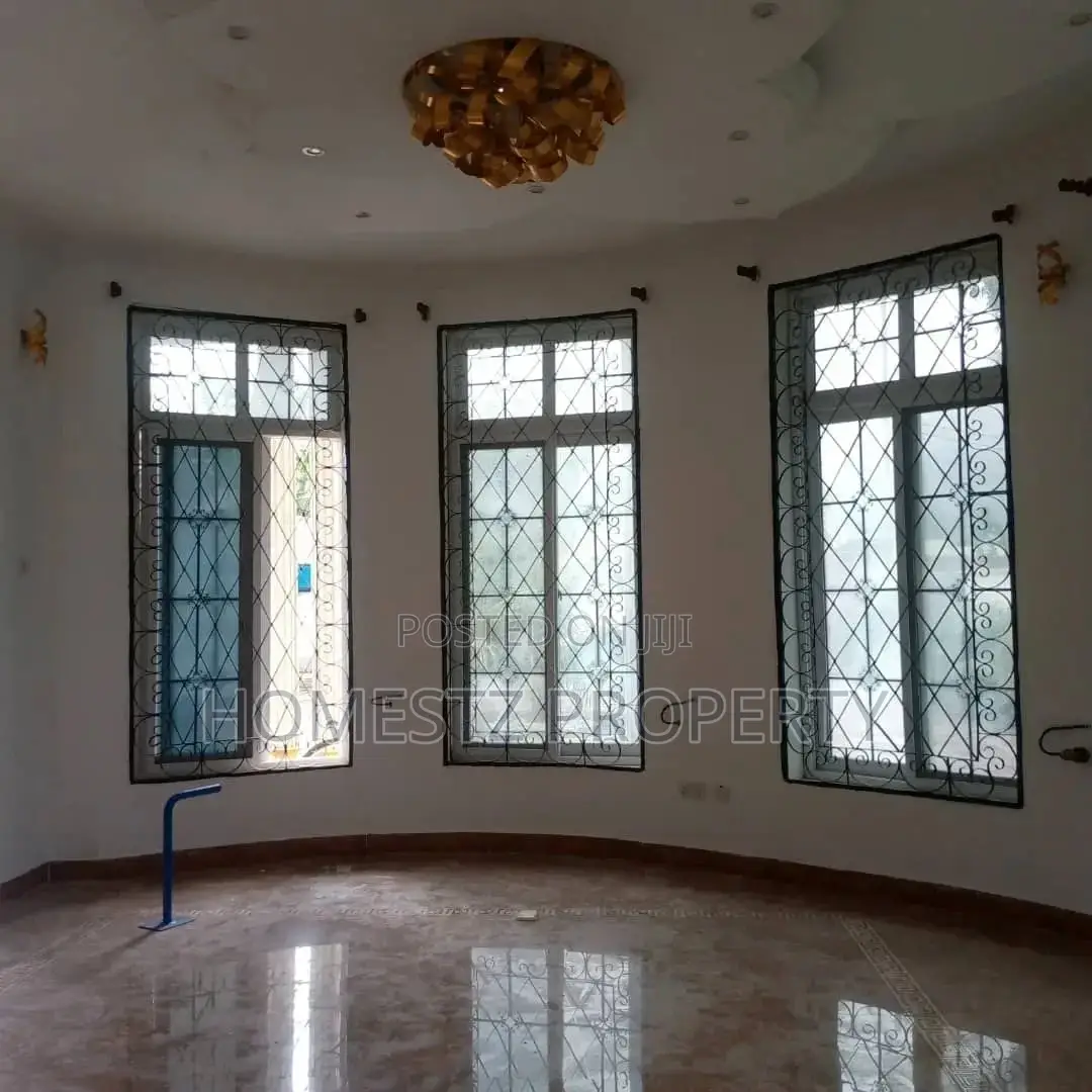 6bdrm Mansion in Tabata Kinyerezi, Kinondoni for sale in Kinondoni