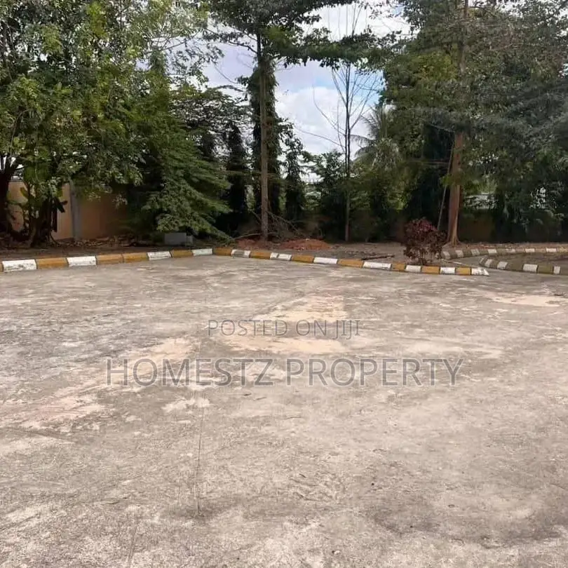 8bdrm Mansion in Tabata Kinyerezi, Kinondoni for sale in Kinondoni