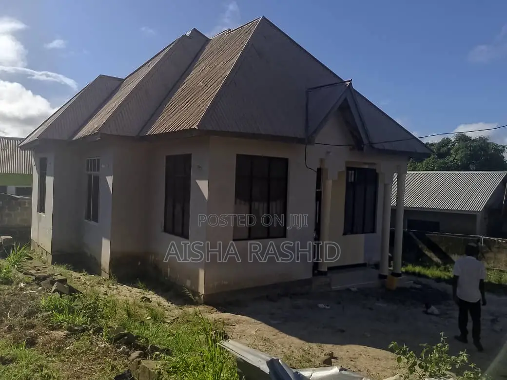 3bdrm House in Mbezi for sale in Mbezi