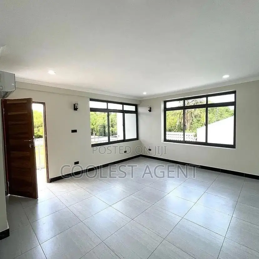 6bdrm Bungalow in Mikocheni, Kinondoni for rent in Kinondoni